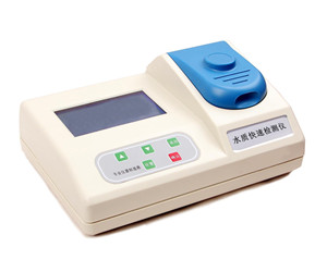 Q-CL501便攜式余氯、二氧化氯、五參數(shù)快速測(cè)定儀